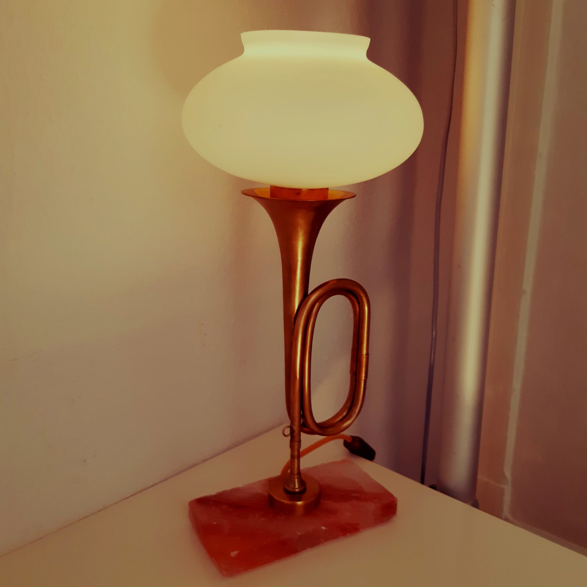 Trompetenlampe Hornlampe Design Vintage Handarbeit Glasschirm