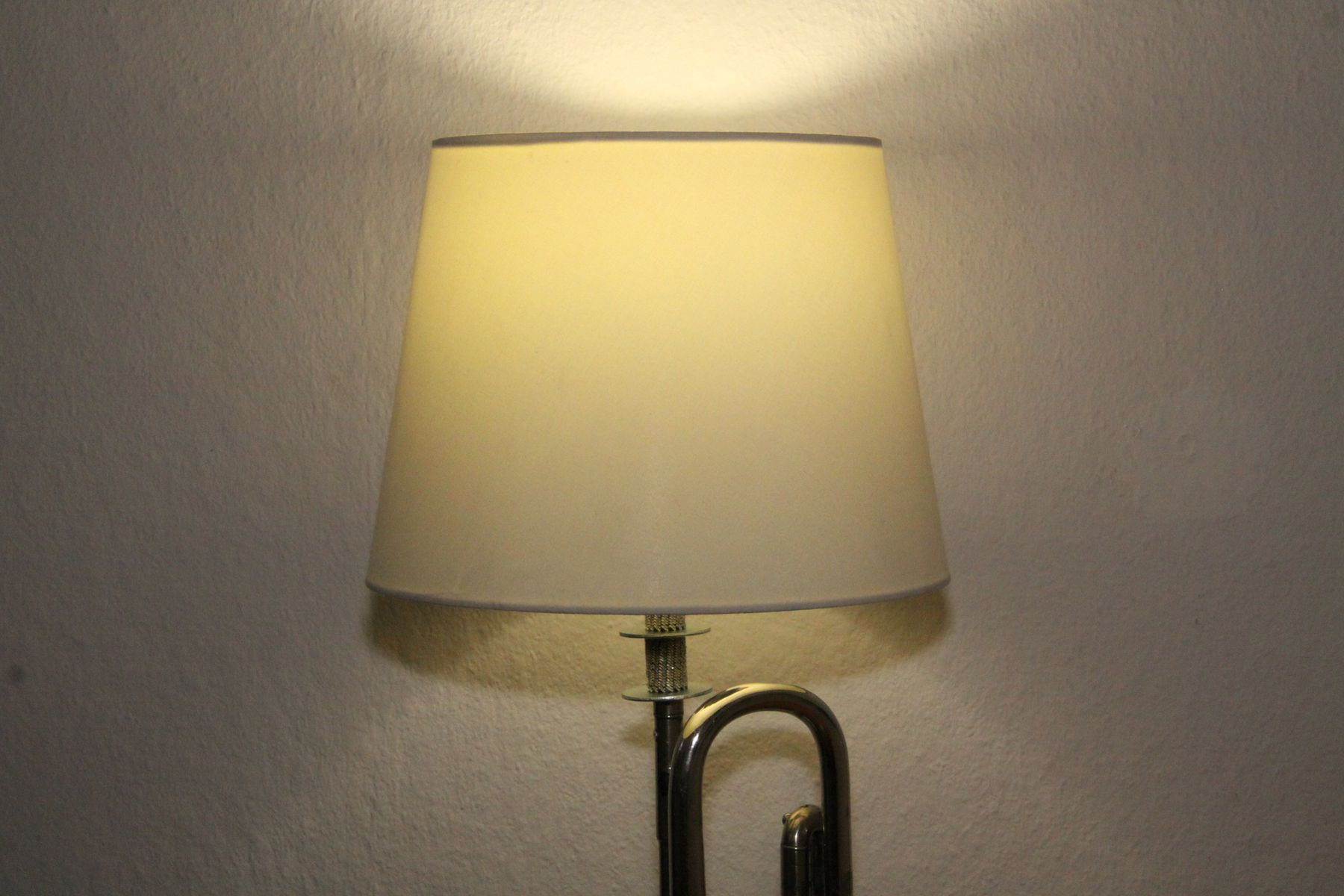 Trumpet lamp floor lamp beige silver black design unique