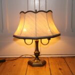 Tischleuchte Tischlampe Messing Gold Beige Vintage 80er Jahre