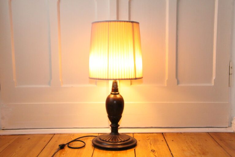 Tischlampe Tischleuchte Holz Beige-Braun 61cm 60/70er J Retro Vintage