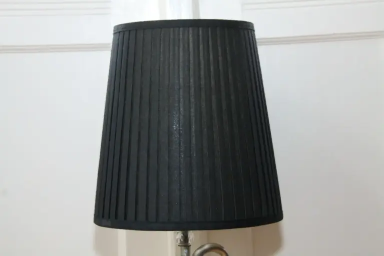 Trompetenlampe Stehlampe Silber Schwarz Nachhaltig Unikat