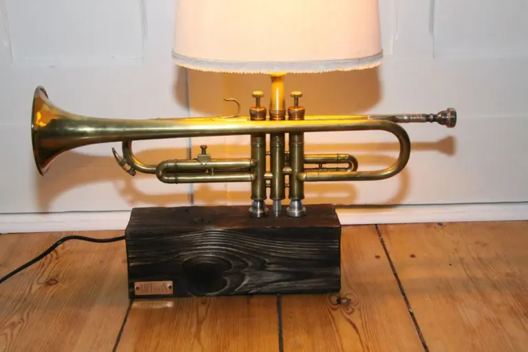 Trompetenlampe Stehlampe Holzbalken Massiv Retro Vintage