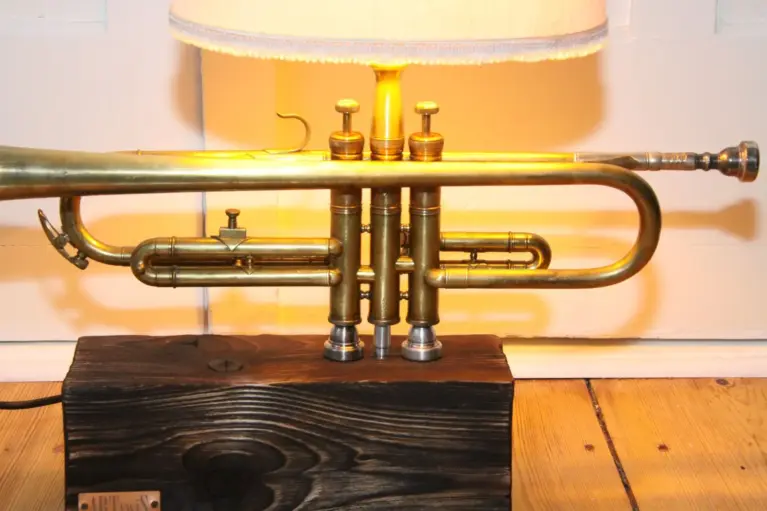 Trompetenlampe Stehlampe Holzbalken Massiv Retro Vintage