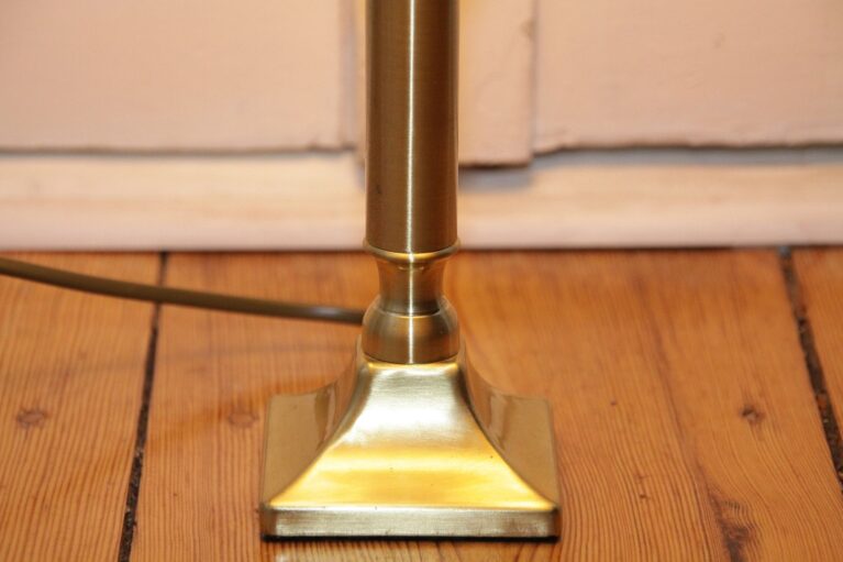 Tischlampe Tischleuchte Messing Beige 90er Jahre Retro