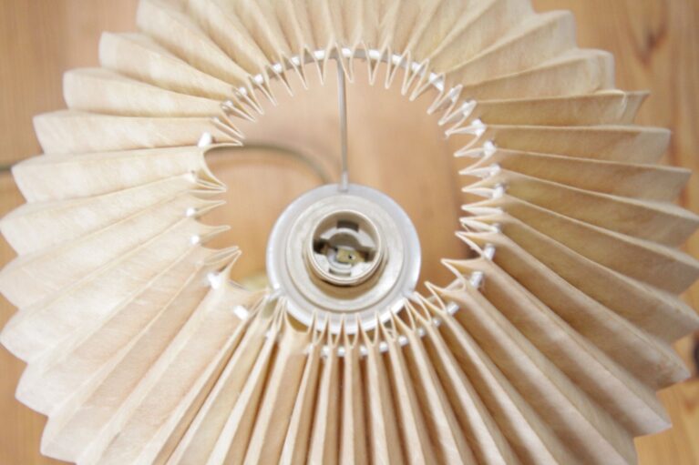 Tischlampe Tischleuchte Messing Beige 90er Jahre Retro