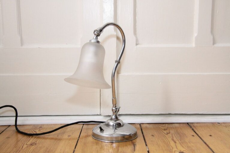 Schreibtischlampe Tischlampe Silber Industriedesign 60-70er Jahre