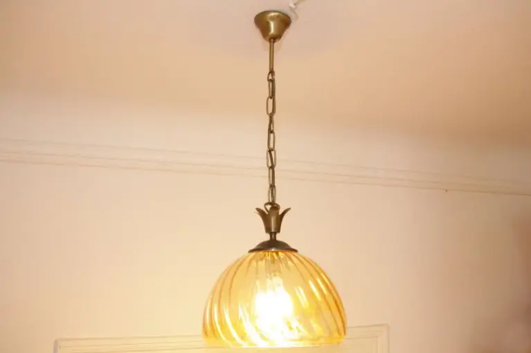 Hängelampe Deckenlampe Messing Glasschirm Creme Retro Vintage
