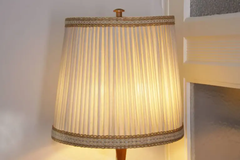 Stehlampe Stehleuchte Holz Braun Beige Grau 167cm Fransen 70er J Vintage