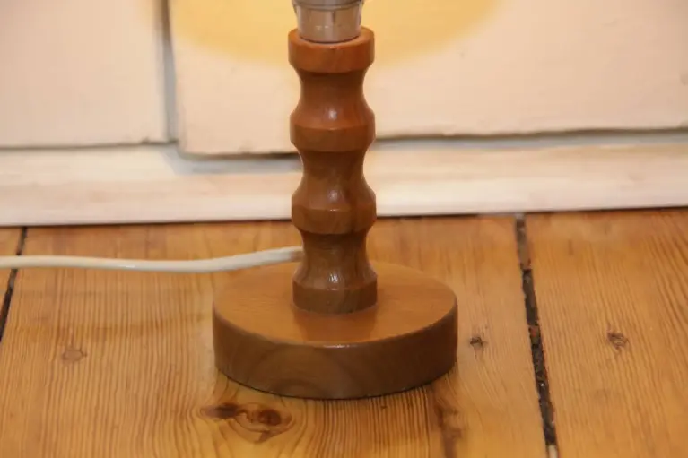 Tischleuchte Tischlampe Holz Kunstleder 27cm 80er Jahre Vintage