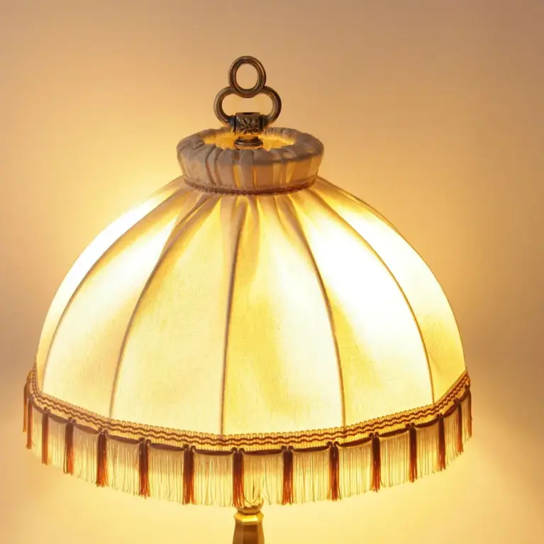 Tischlampe Messing Massiv Fransen 76cm 1970er Jahre Vintage