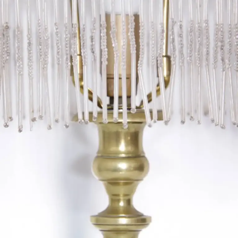 Tischlampe Glasschirm Opalglas Kunstglasperlen 54cm 70er J Retro