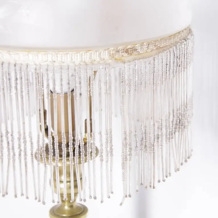 Tischlampe Glasschirm Opalglas Kunstglasperlen 54cm 70er J Retro