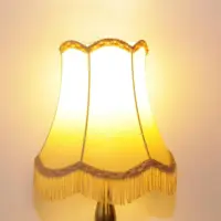 Tischlampe Messing Kunstleder Stoffbordüren Fransen 43cm 80er J Vintage
