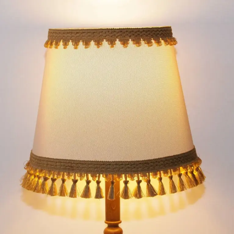 Tischlampe Holz Textil Hellbeige Braun Fransen 63cm 80er J Vintage