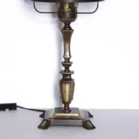 Petroleumlampe Glasschirm Opalglas Messing 1970er J Vintage
