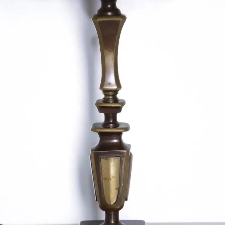 Petroleumlampe Glasschirm Opalglas Messing 1970er J Vintage