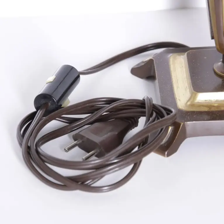 Petroleumlampe Glasschirm Opalglas Messing 1970er J Vintage
