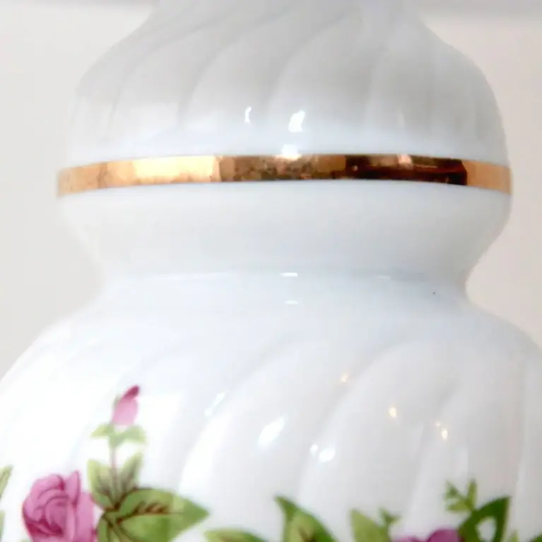 Tischlampe Porzellan Handbemalt 1980er Jahre Vintage