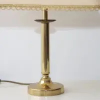 Tischlampe Messing Stoffbordüre 43cm 90er J Vintage