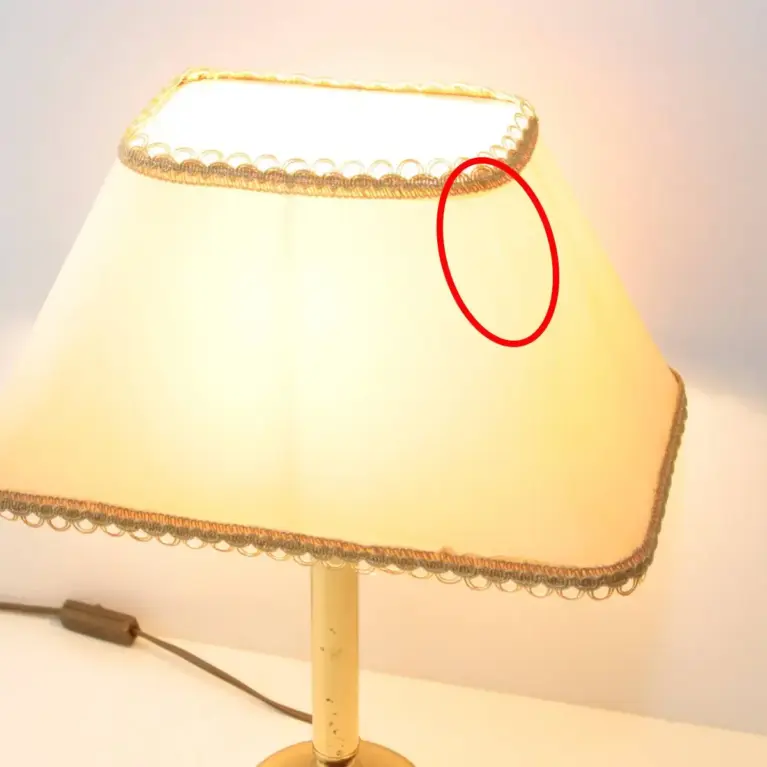 Tischlampe Messing Stoffbordüre Riss Lampenschirm 90er J