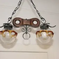 Vintage Deckenlampe mit 2 Glasschirmen – rustikal & dekorativ