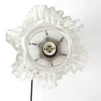 Vintage Tischlampe mit floralem Glasschirm – dekoratives Retro Design