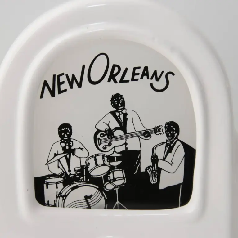 Porzellan Tischlampe Radio-Design „New Orleans“ – dekorative Vintage Leuchte
