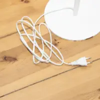 Stehlampe mit Glaskugel LED und RGB-Fernbedienung Weiß 141cm