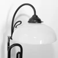 Trompetenlampe Stehlampe Schwarz Glasschirm Unikat